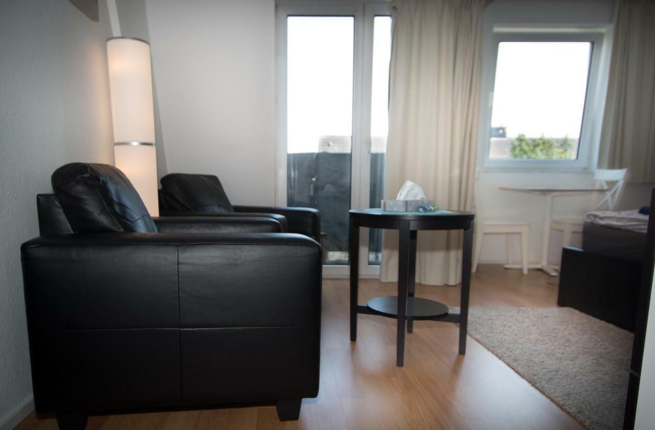 Business & Tourist Apartment デュッセルドルフ エクステリア 写真